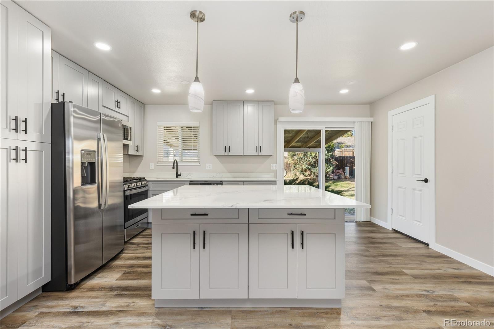 MLS Image #3 for 1723  elmwood street,broomfield, Colorado