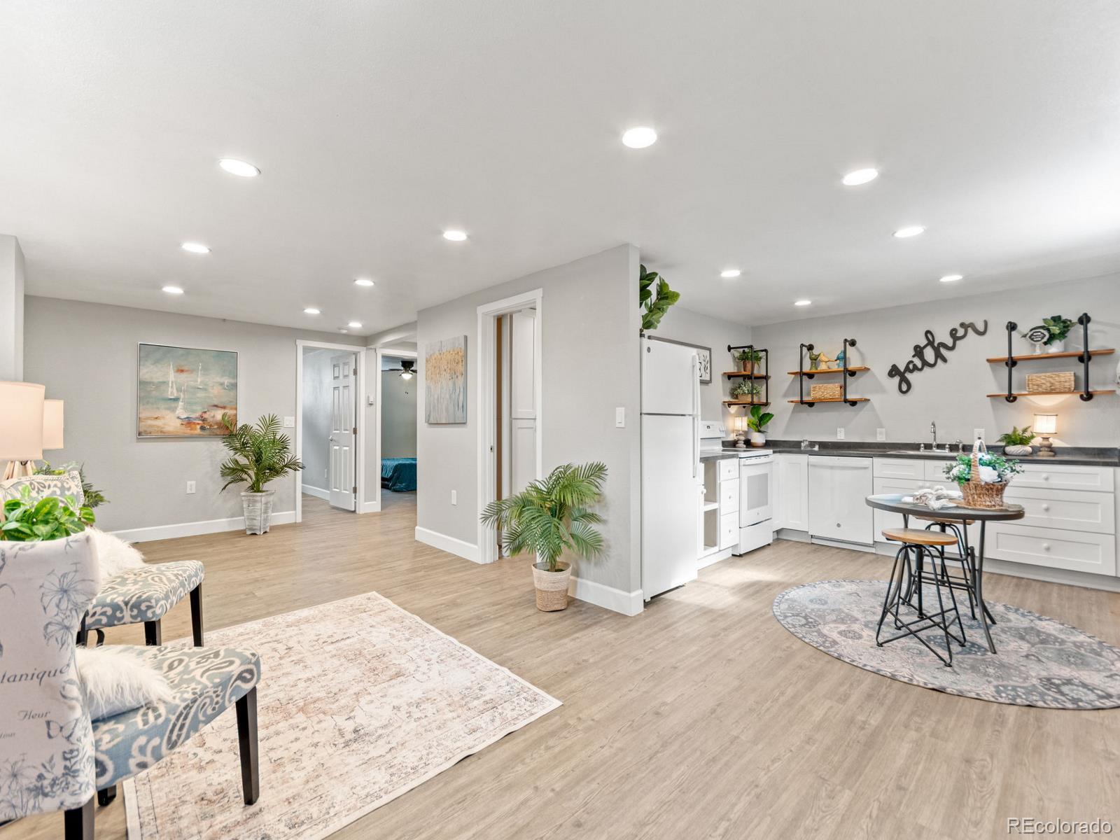 MLS Image #4 for 3055 w 55th avenue,denver, Colorado
