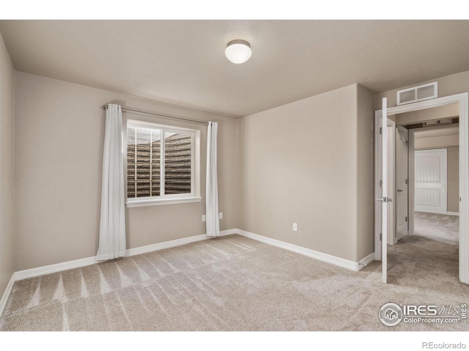 MLS Image #27 for 5682  chantry drive,windsor, Colorado
