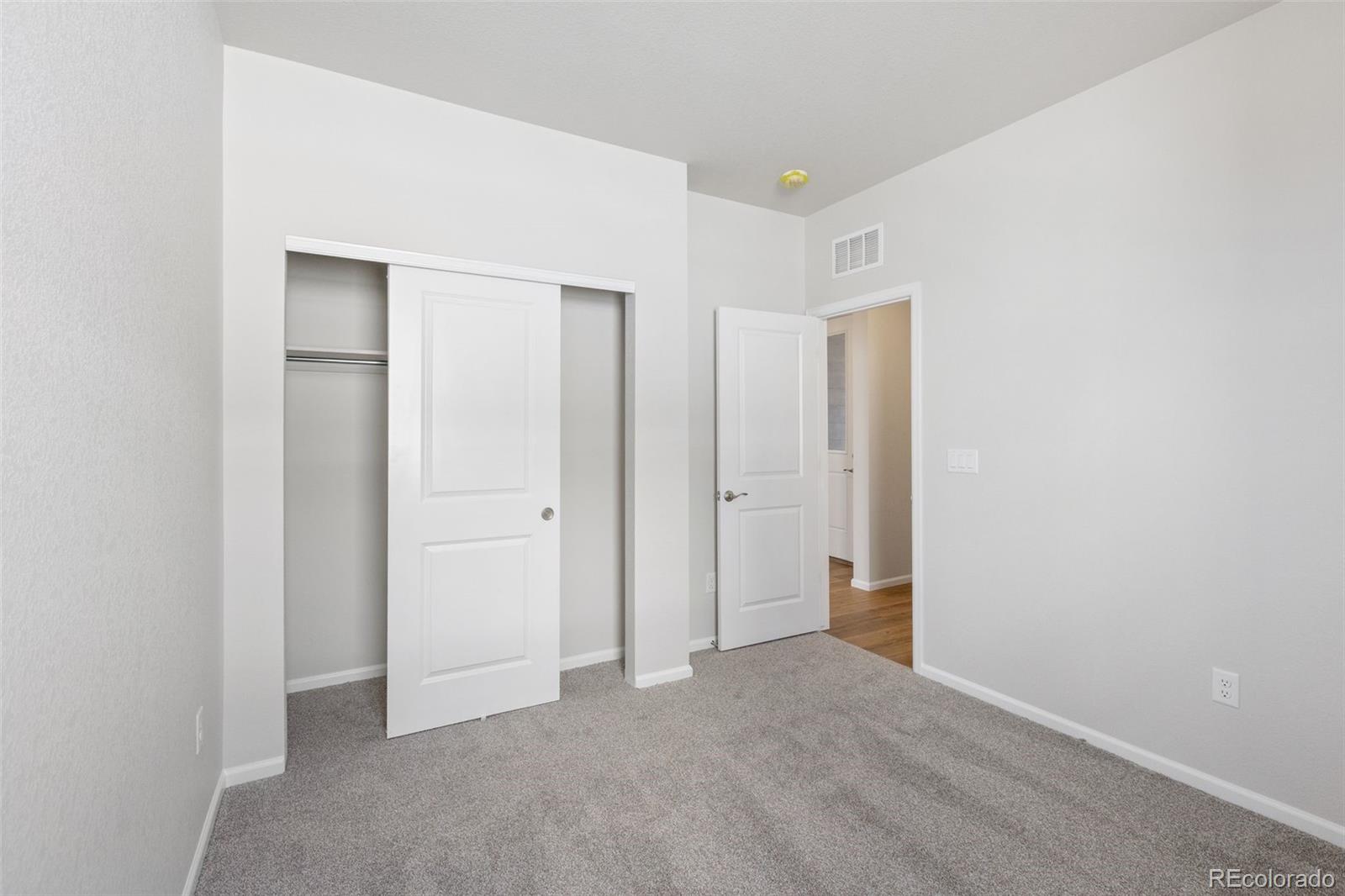 MLS Image #10 for 15342  poplar street,thornton, Colorado