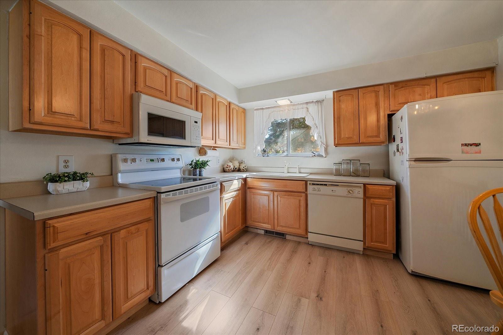 MLS Image #9 for 2200 e noble place,centennial, Colorado