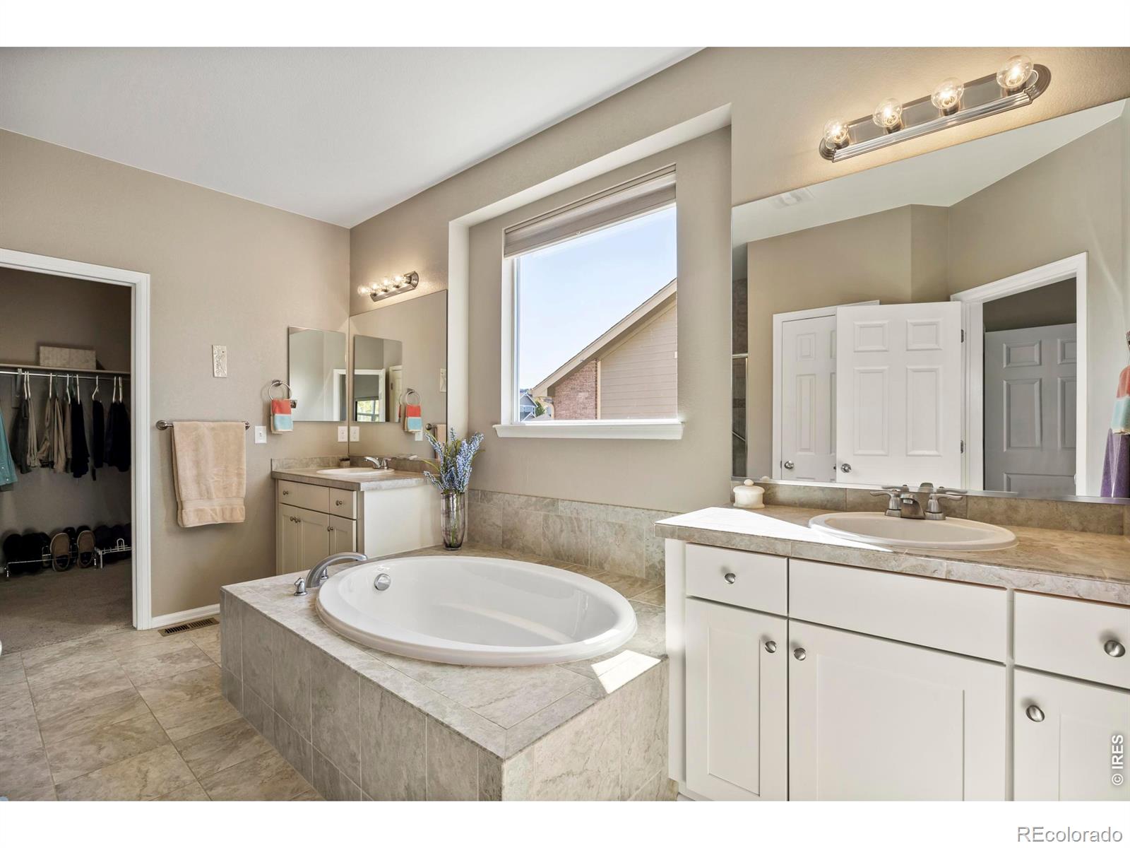 MLS Image #19 for 216  siesta key drive,windsor, Colorado