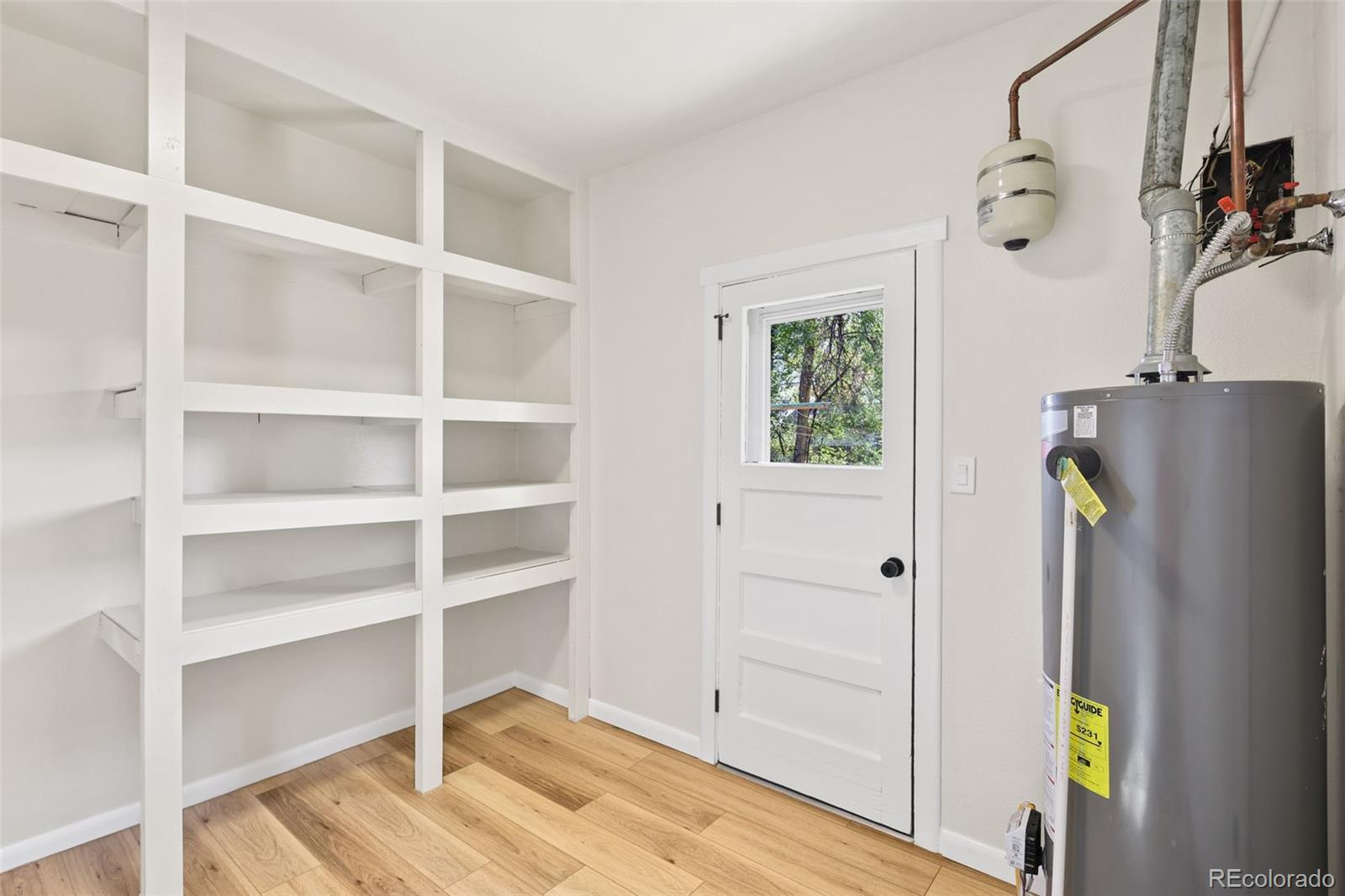 MLS Image #21 for 712  hallam avenue,colorado springs, Colorado