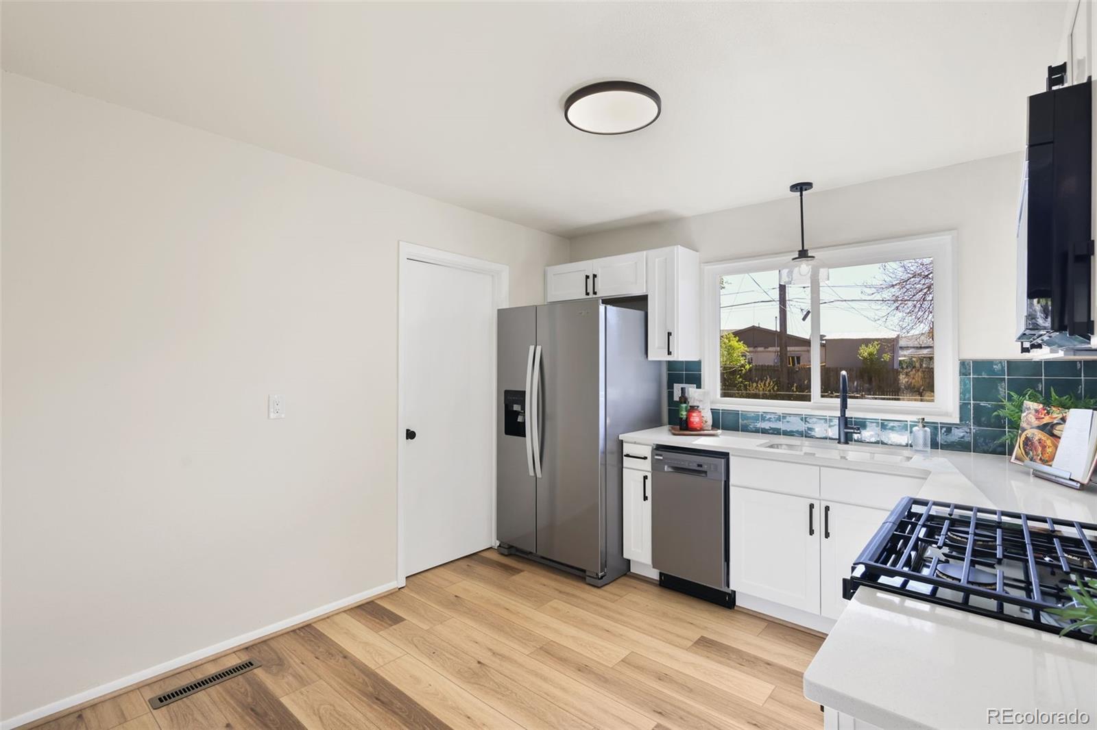 MLS Image #7 for 712  hallam avenue,colorado springs, Colorado