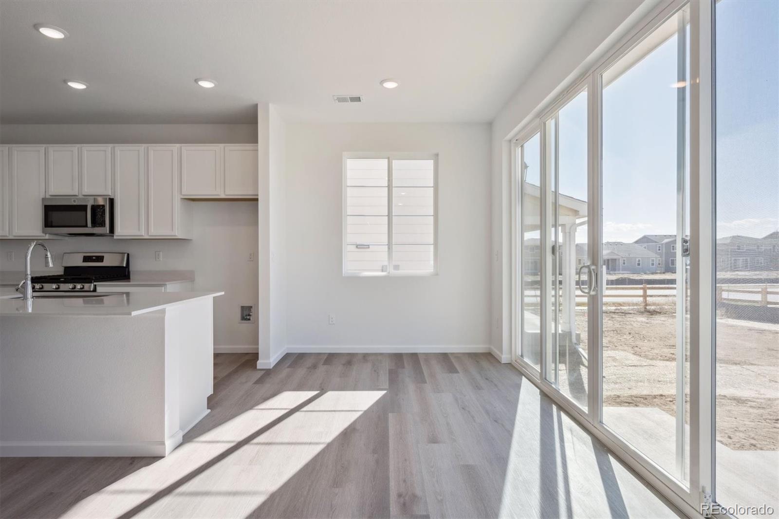 MLS Image #5 for 4121 n haleyville street,aurora, Colorado