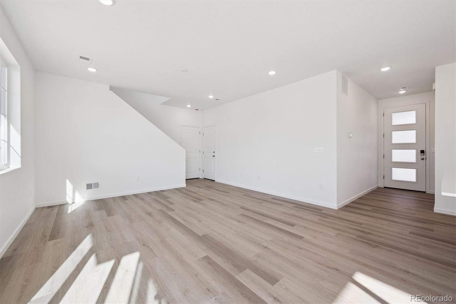MLS Image #6 for 4121 n haleyville street,aurora, Colorado