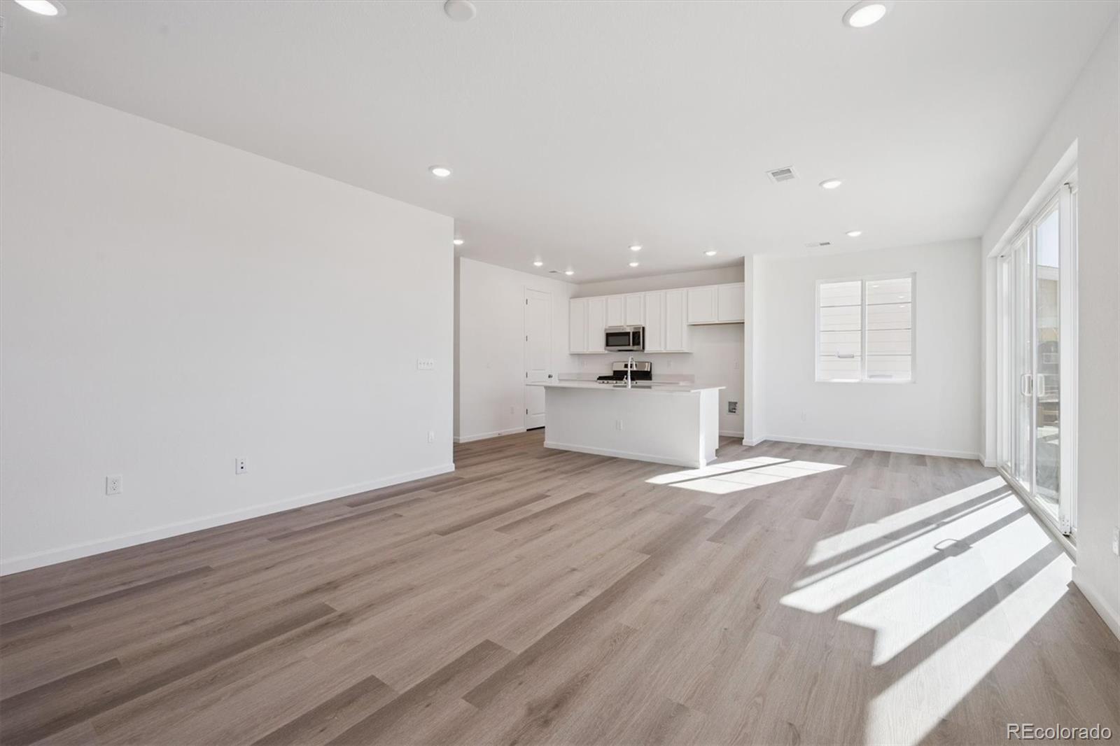 MLS Image #9 for 4121 n haleyville street,aurora, Colorado