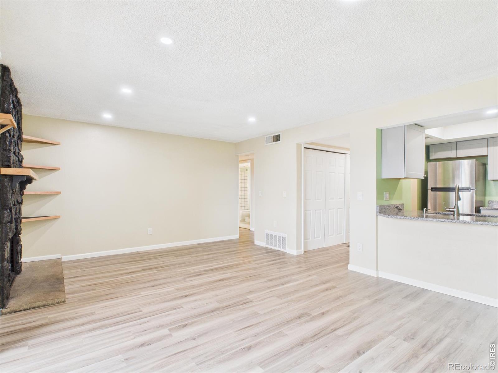 MLS Image #3 for 14100 e temple drive 5,aurora, Colorado