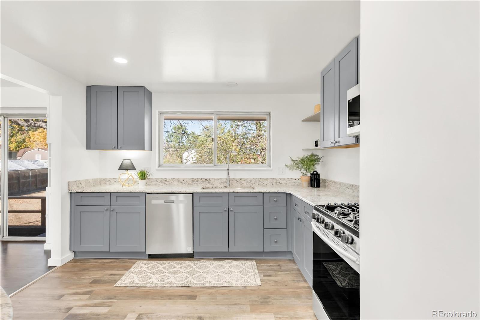MLS Image #13 for 1081  dawson drive,denver, Colorado