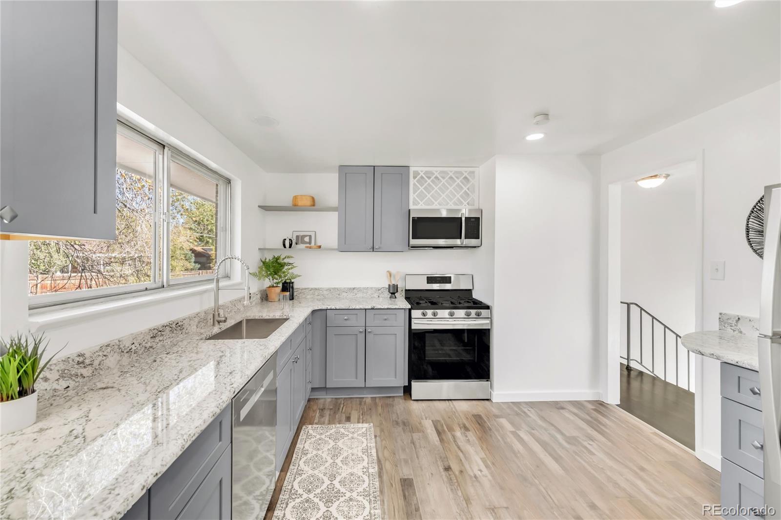 MLS Image #14 for 1081  dawson drive,denver, Colorado