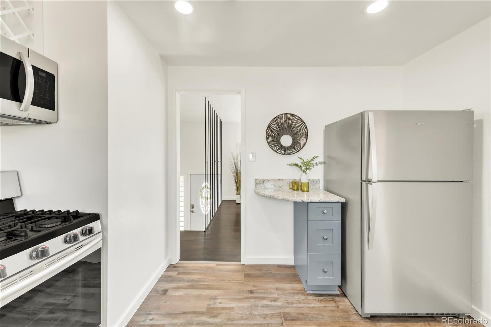 MLS Image #15 for 1081  dawson drive,denver, Colorado