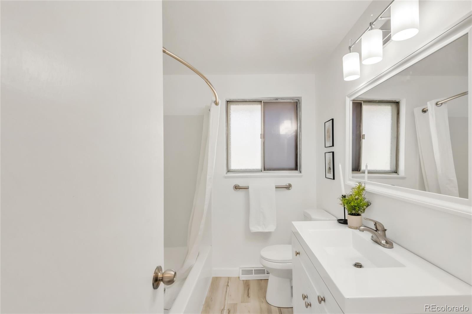 MLS Image #23 for 1081  dawson drive,denver, Colorado