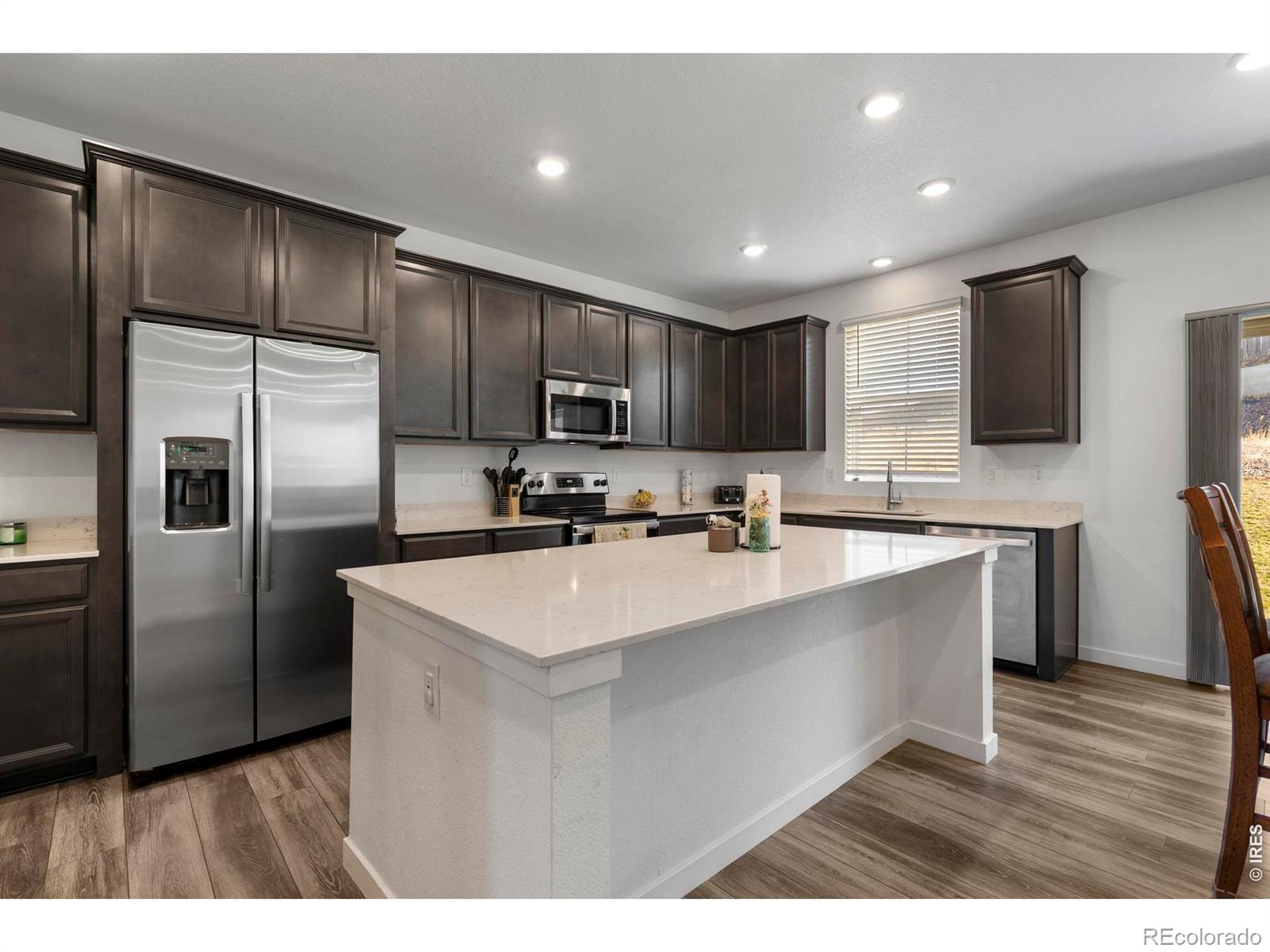MLS Image #5 for 673  harvard street,johnstown, Colorado