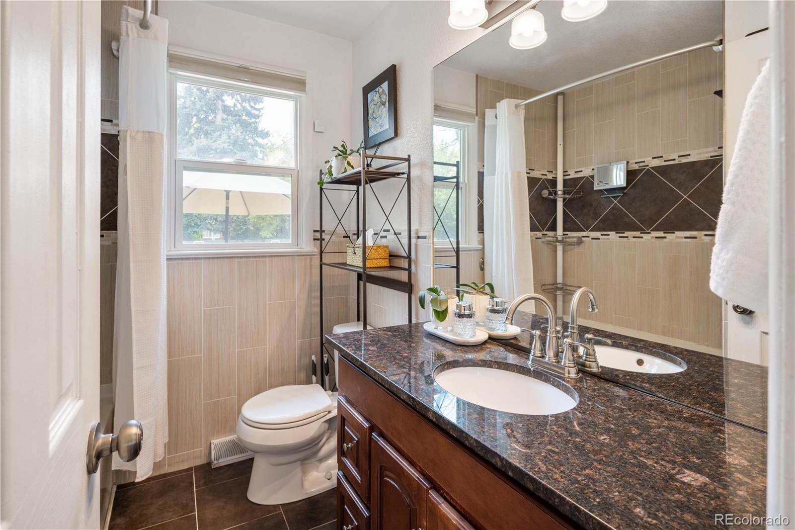 MLS Image #15 for 3344 w belmont avenue,littleton, Colorado