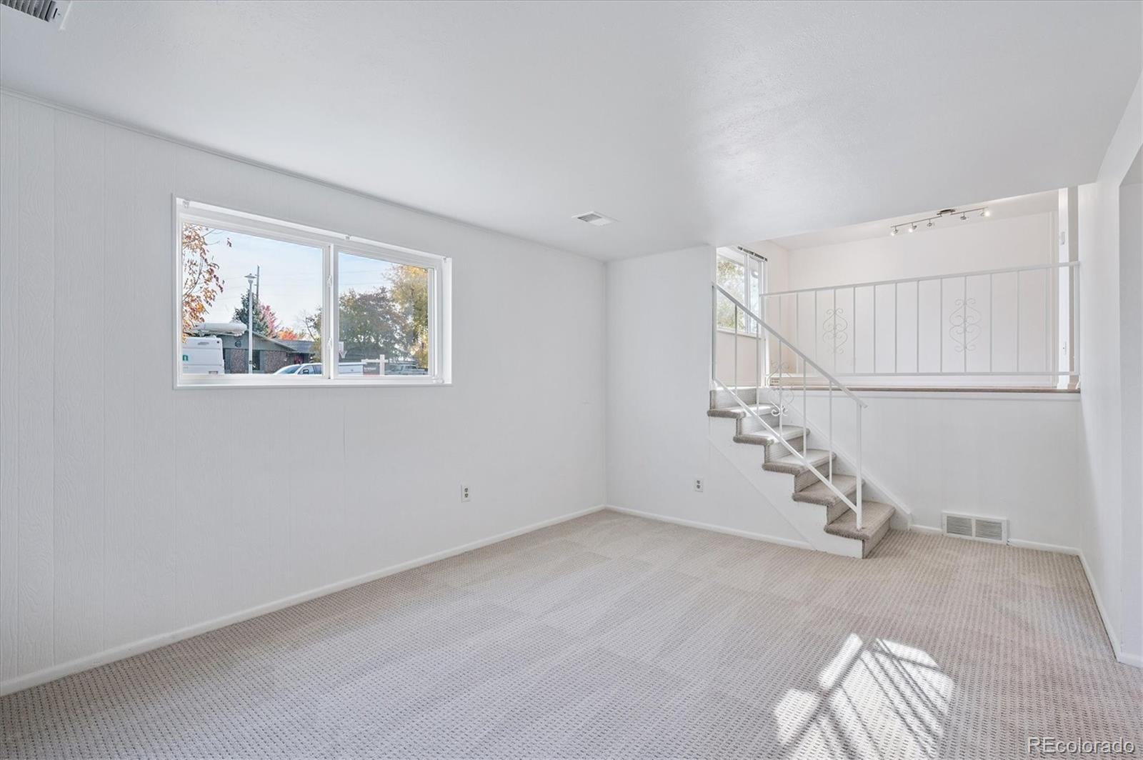 MLS Image #12 for 3079 s galena court,denver, Colorado