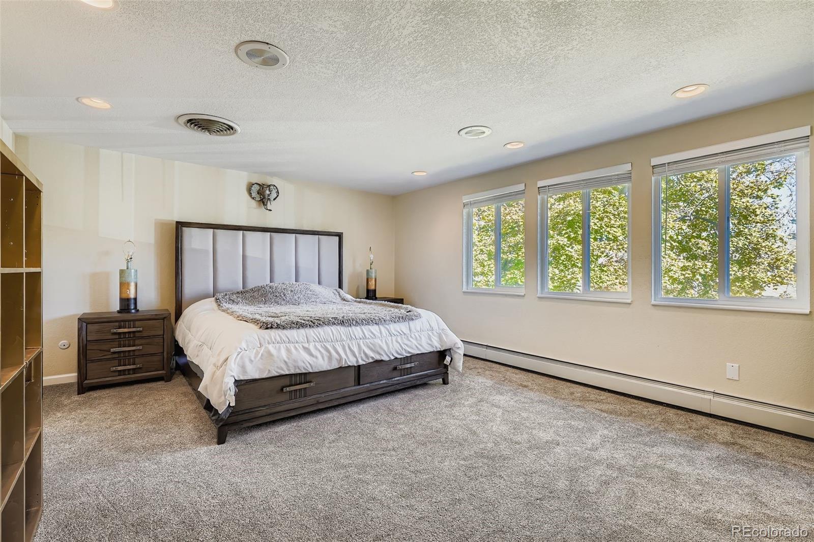 MLS Image #18 for 3301 s magnolia street,denver, Colorado