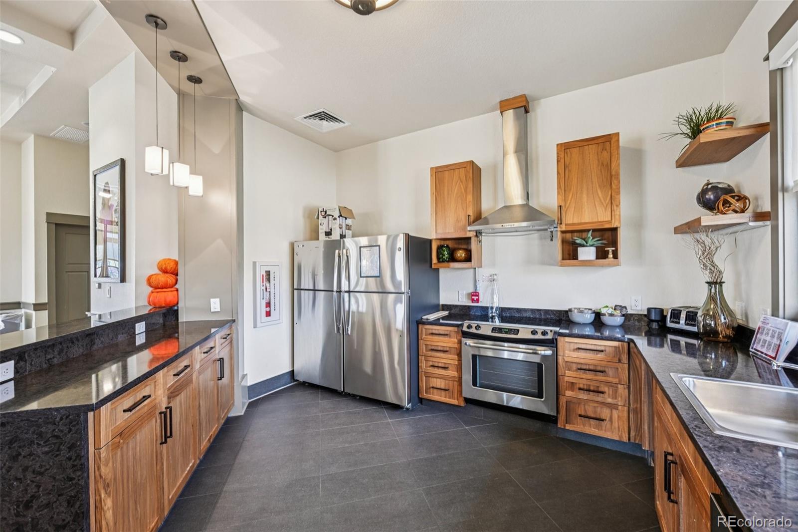MLS Image #29 for 9250  garnett way a,arvada, Colorado