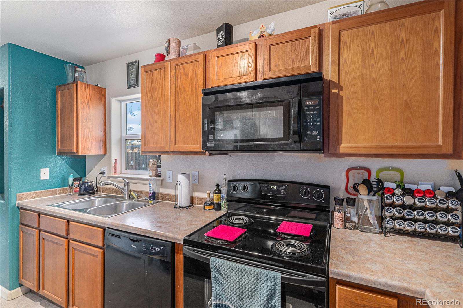 MLS Image #13 for 2849  rose hill street,strasburg, Colorado