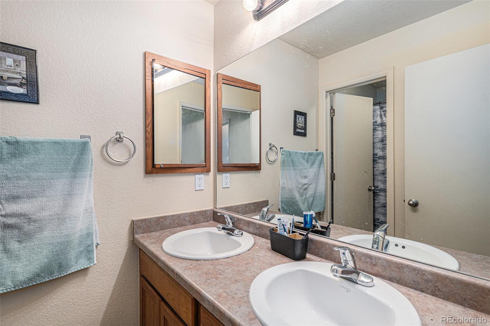 MLS Image #17 for 2849  rose hill street,strasburg, Colorado