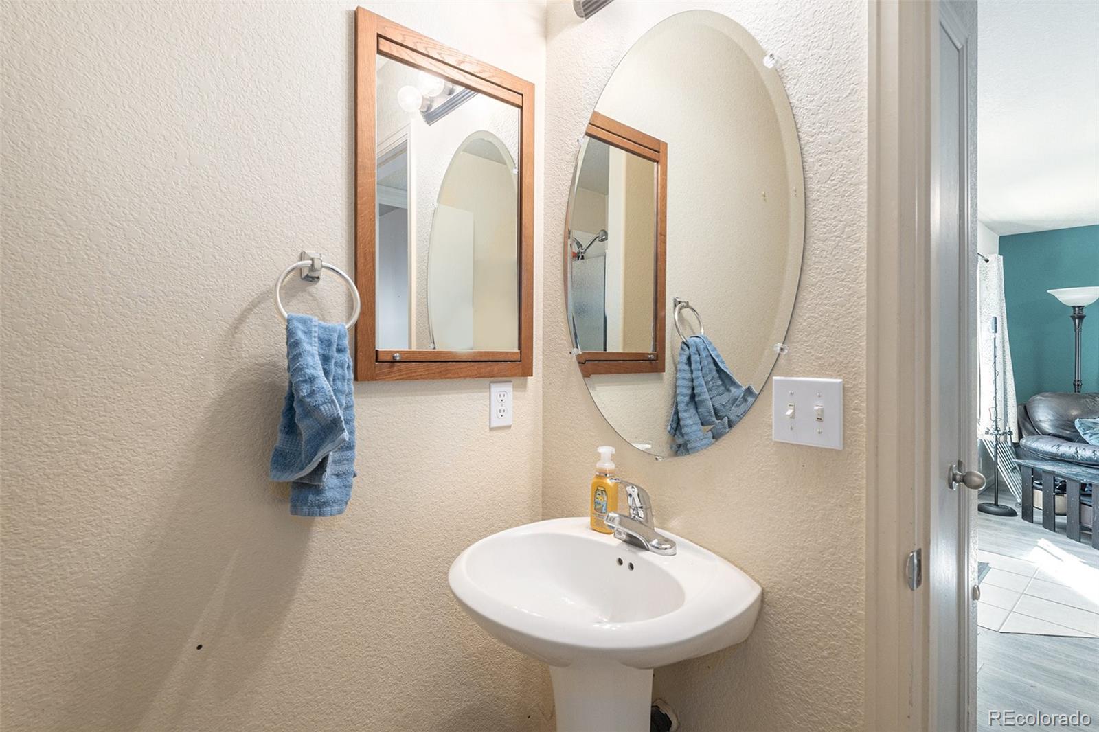 MLS Image #23 for 2849  rose hill street,strasburg, Colorado