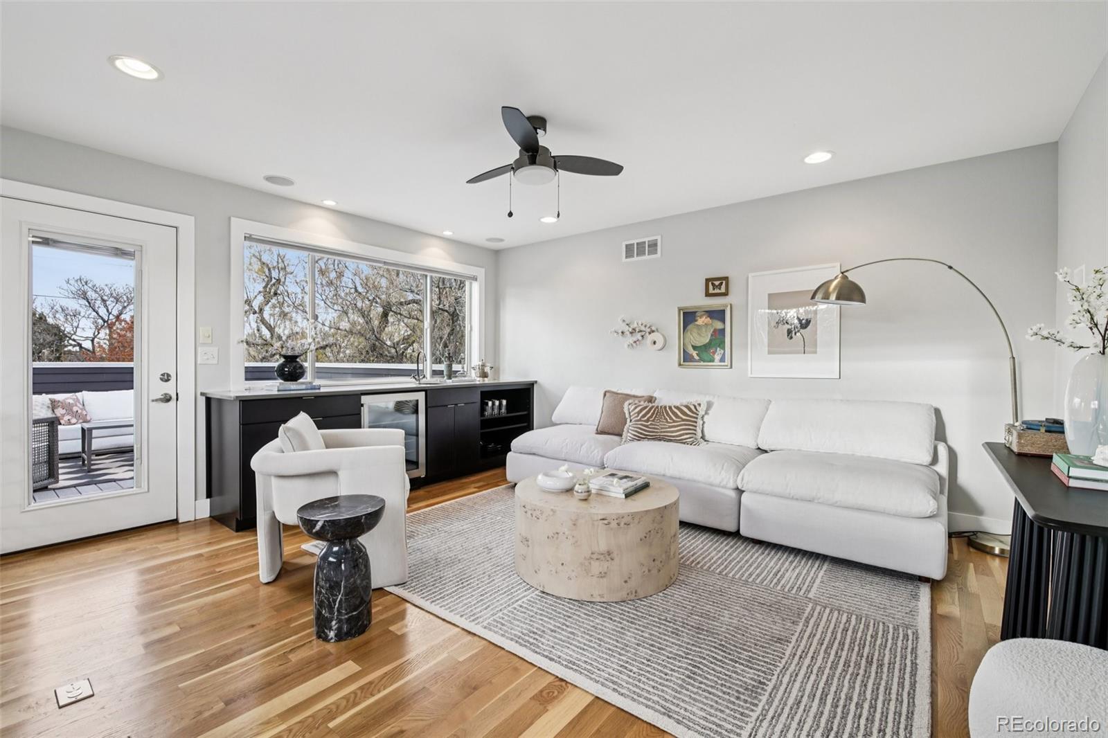 MLS Image #26 for 2825  stout street,denver, Colorado
