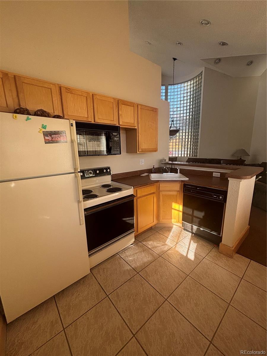 MLS Image #26 for 6001 s yosemite street c203,greenwood village, Colorado