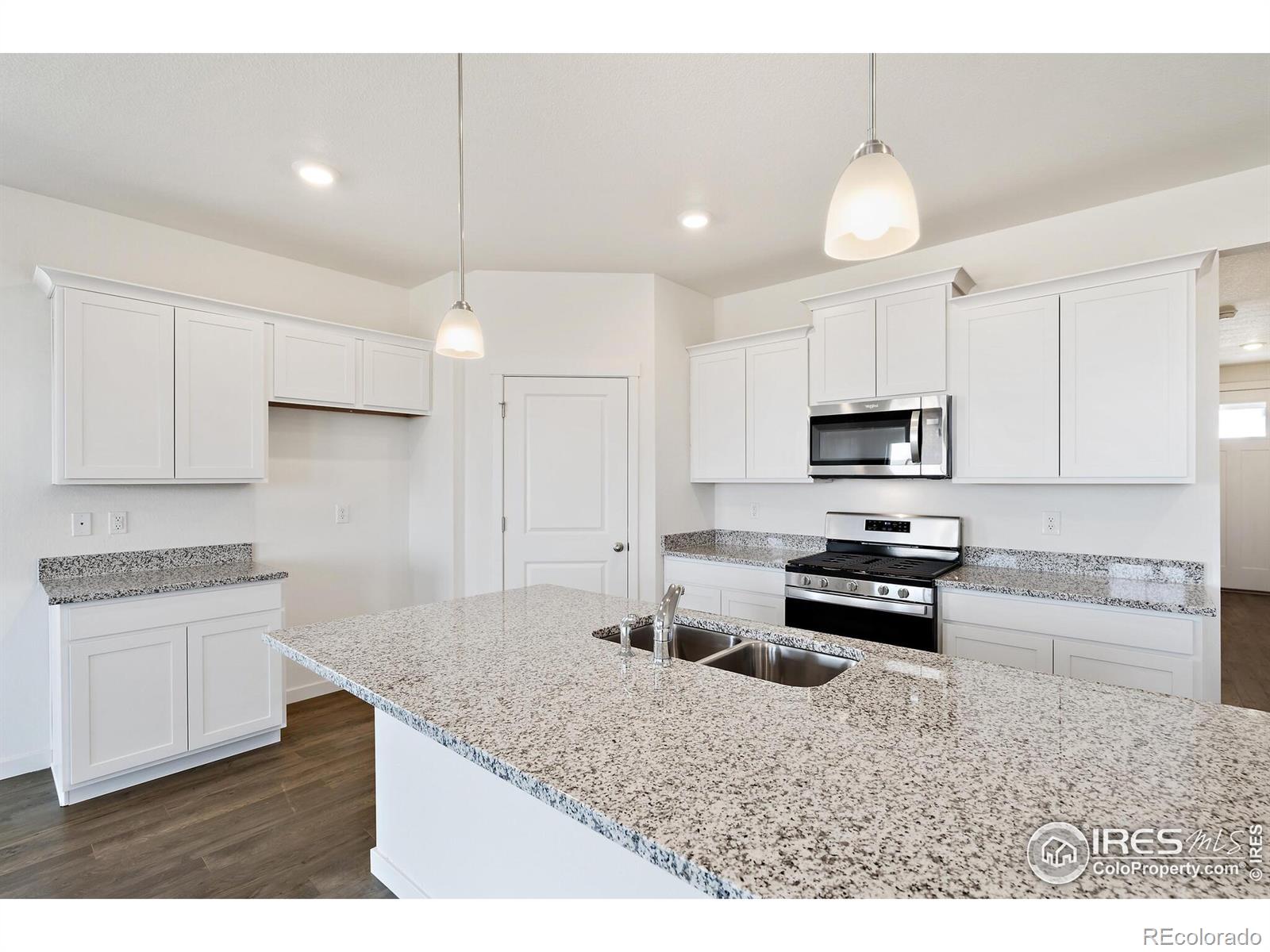 MLS Image #12 for 944  london way,severance, Colorado