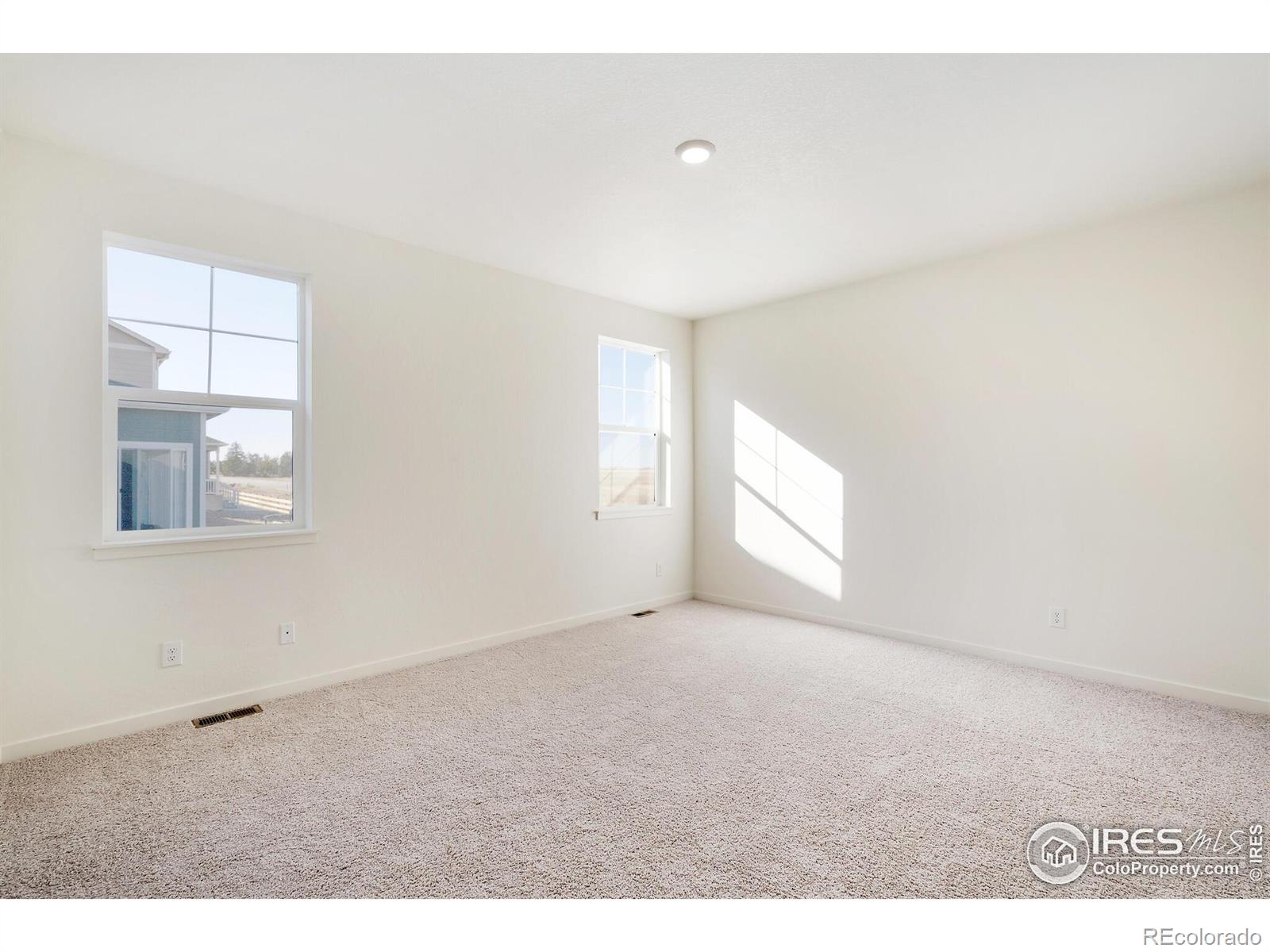 MLS Image #17 for 944  london way,severance, Colorado