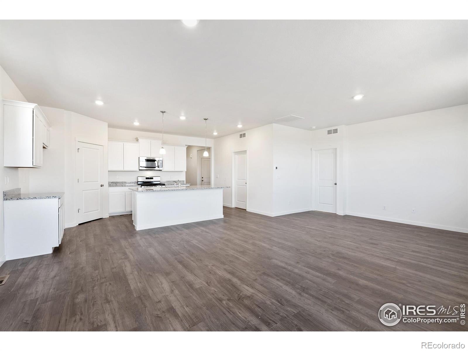 MLS Image #6 for 944  london way,severance, Colorado