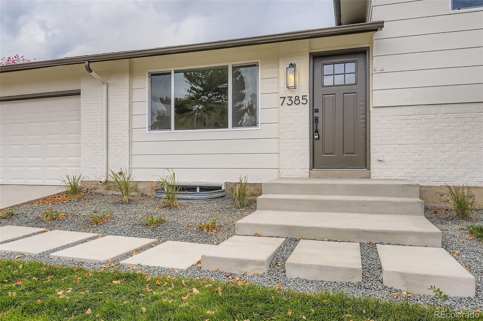 MLS Image #2 for 7385 s elm court,centennial, Colorado