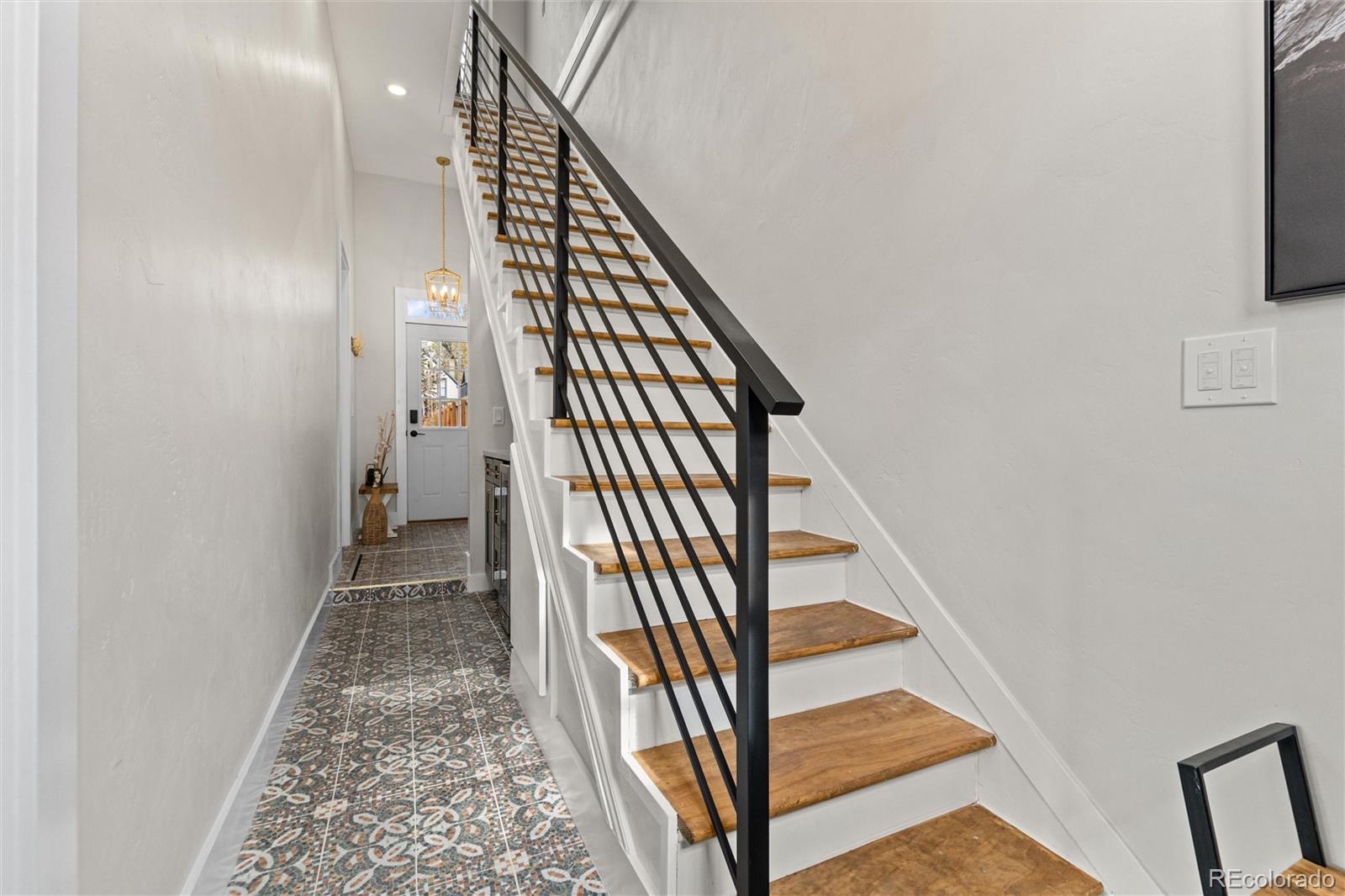 MLS Image #14 for 95 w byers place,denver, Colorado