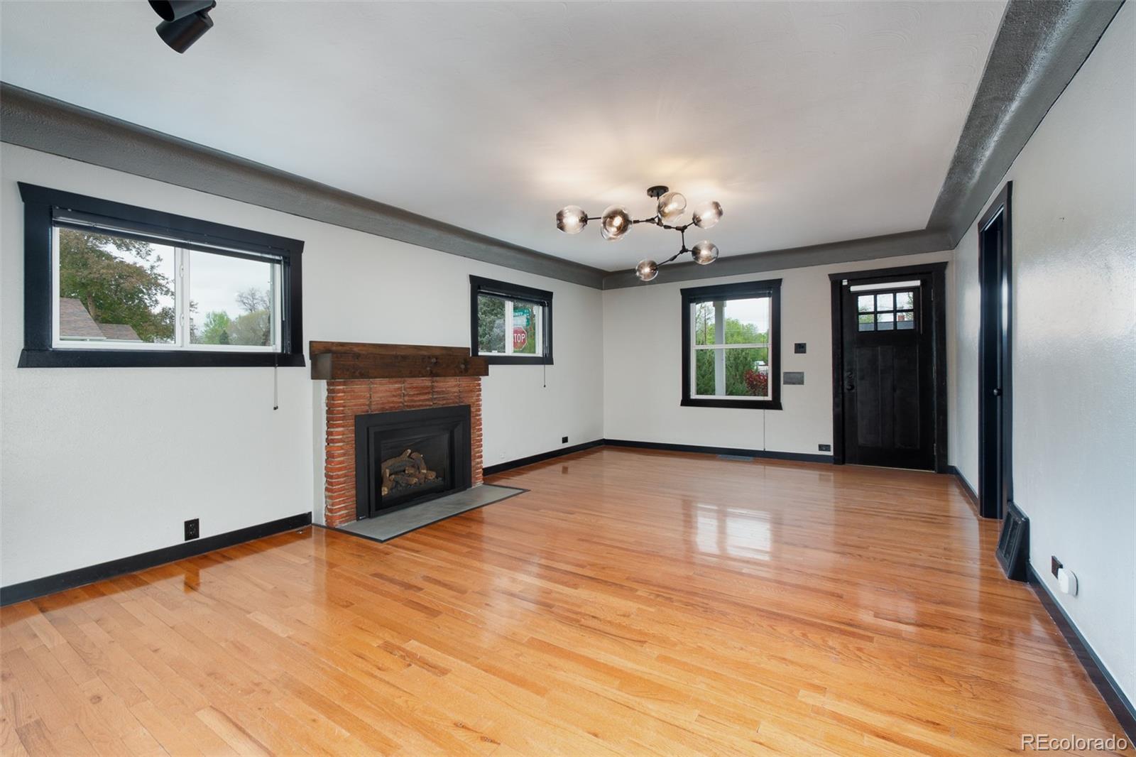 MLS Image #6 for 4401 s delaware street,englewood, Colorado