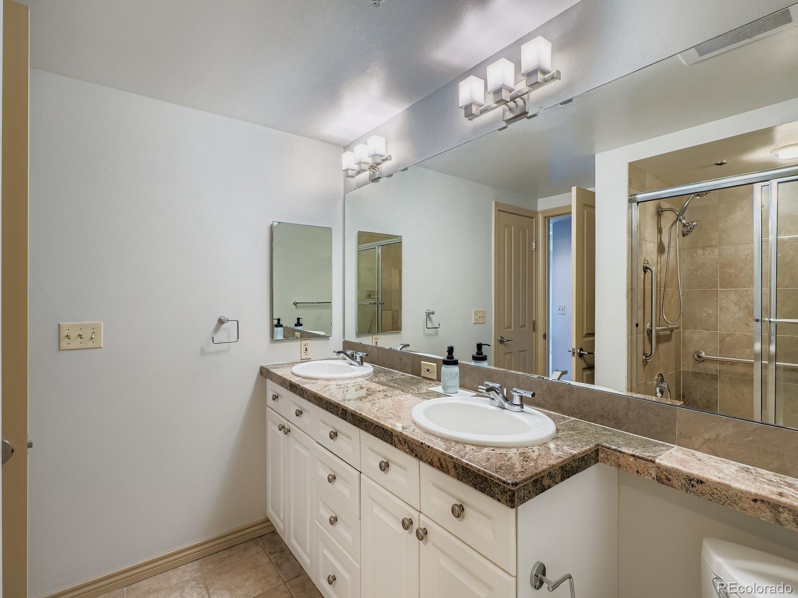 MLS Image #22 for 8100 e union avenue 910,denver, Colorado