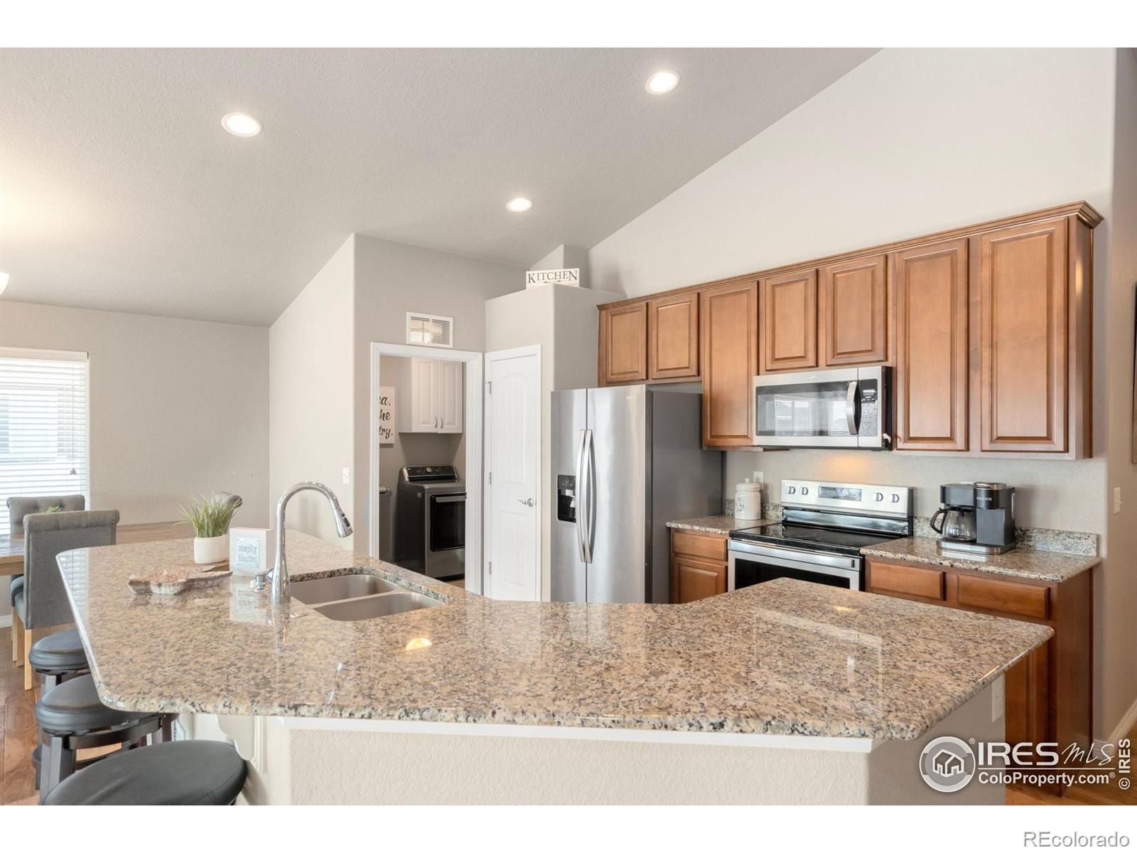 MLS Image #11 for 1881  castle hill drive,windsor, Colorado