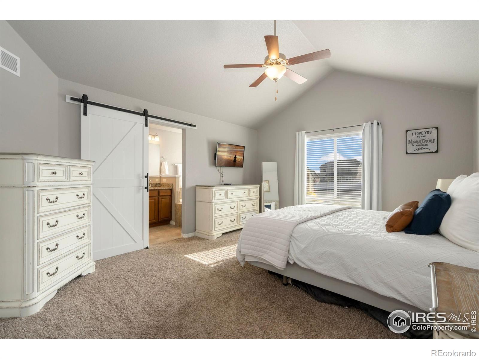 MLS Image #14 for 1881  castle hill drive,windsor, Colorado