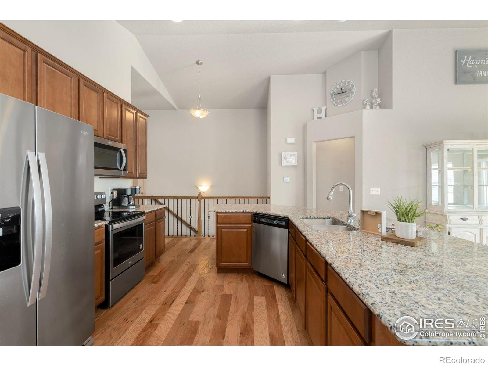 MLS Image #9 for 1881  castle hill drive,windsor, Colorado