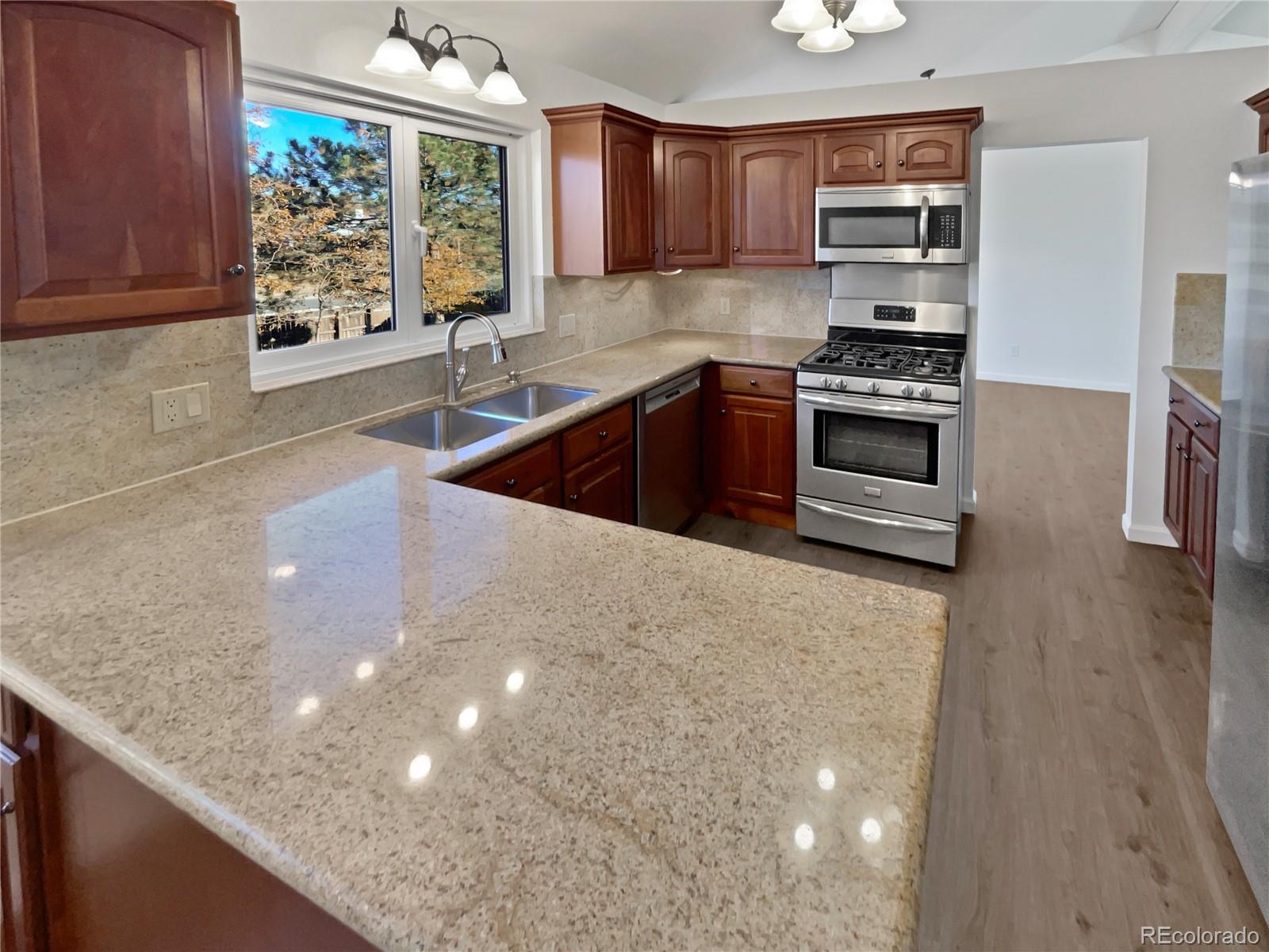 MLS Image #10 for 3750 s yampa street,aurora, Colorado