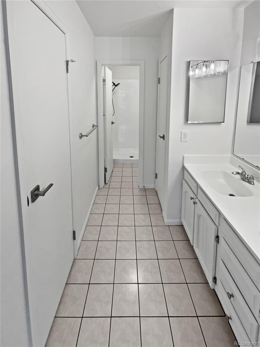 MLS Image #22 for 3750 s yampa street,aurora, Colorado