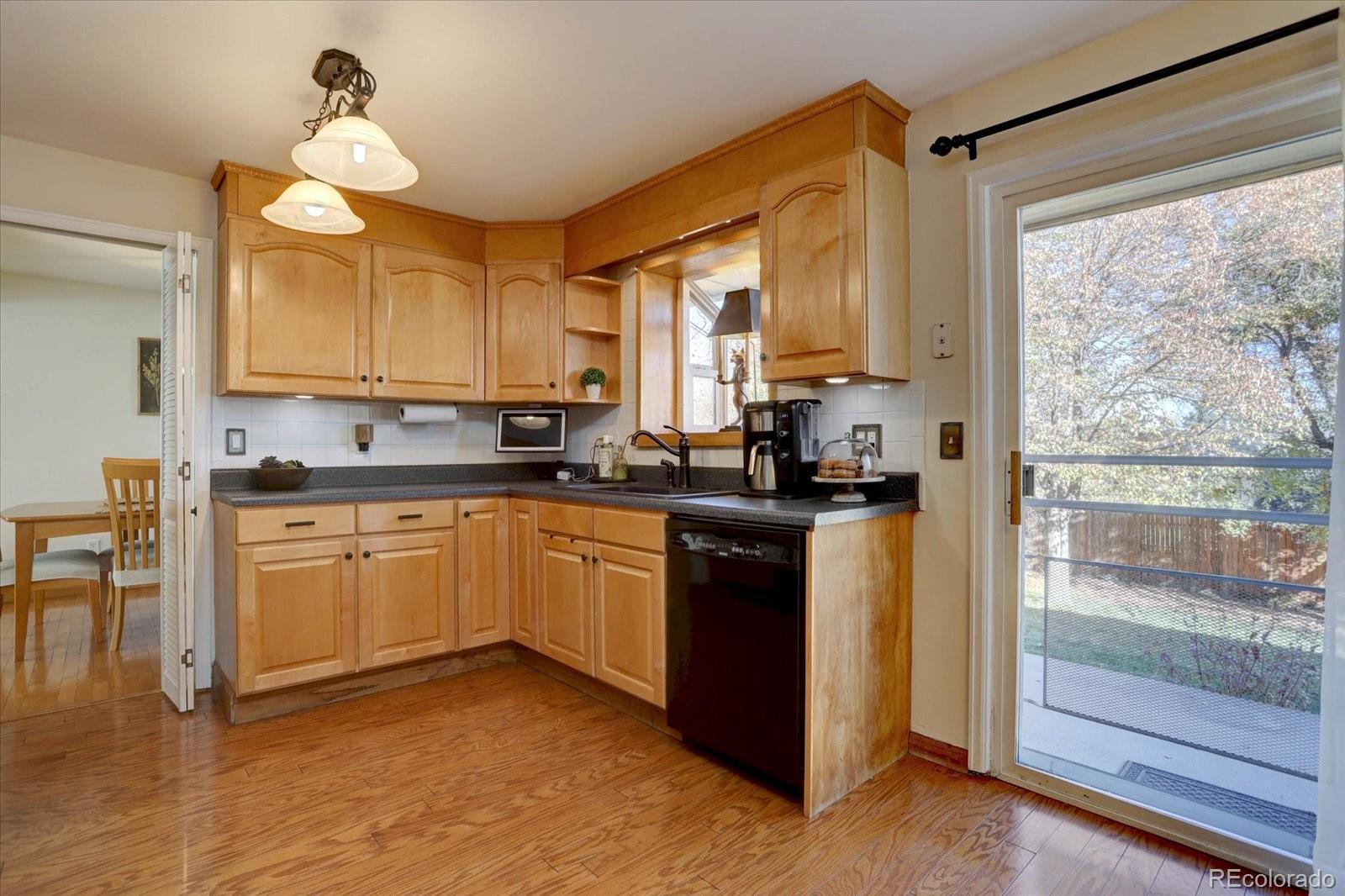 MLS Image #11 for 5938 s newland street,littleton, Colorado