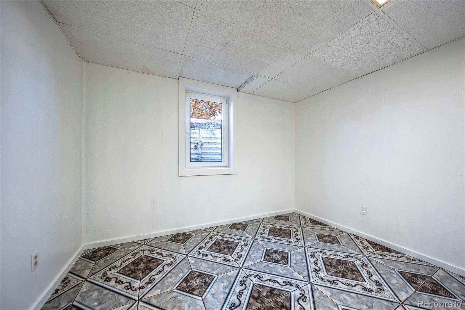 MLS Image #26 for 3675 s hazel court,englewood, Colorado