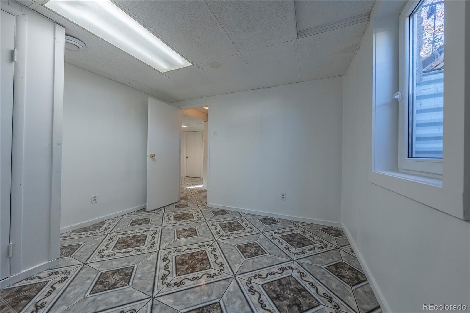 MLS Image #27 for 3675 s hazel court,englewood, Colorado