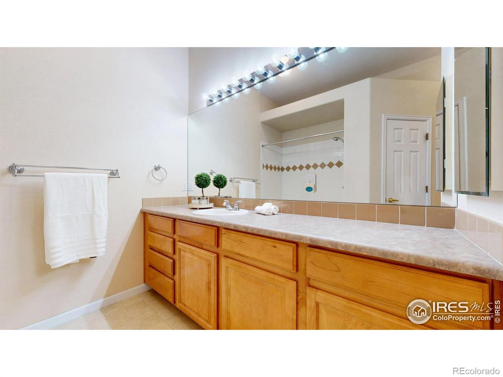MLS Image #12 for 5926  huntington hills drive,fort collins, Colorado