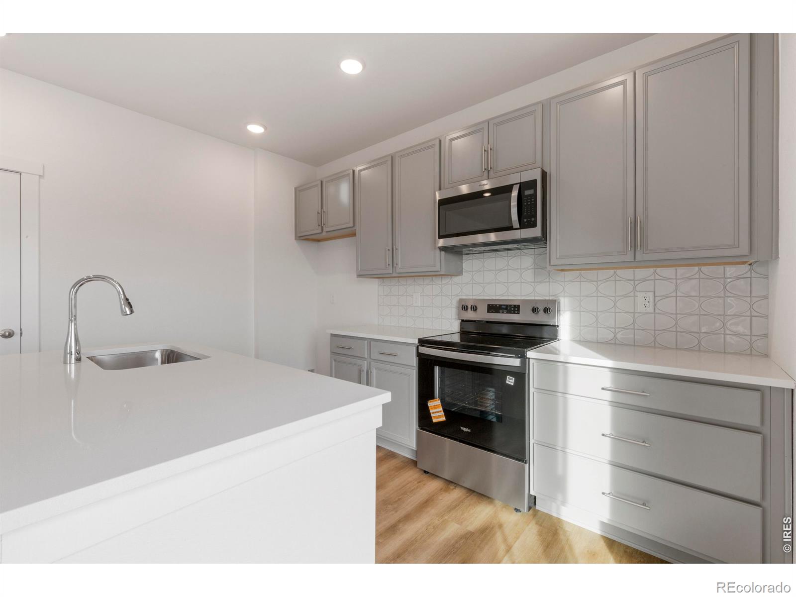 MLS Image #7 for 677  muturu road,johnstown, Colorado