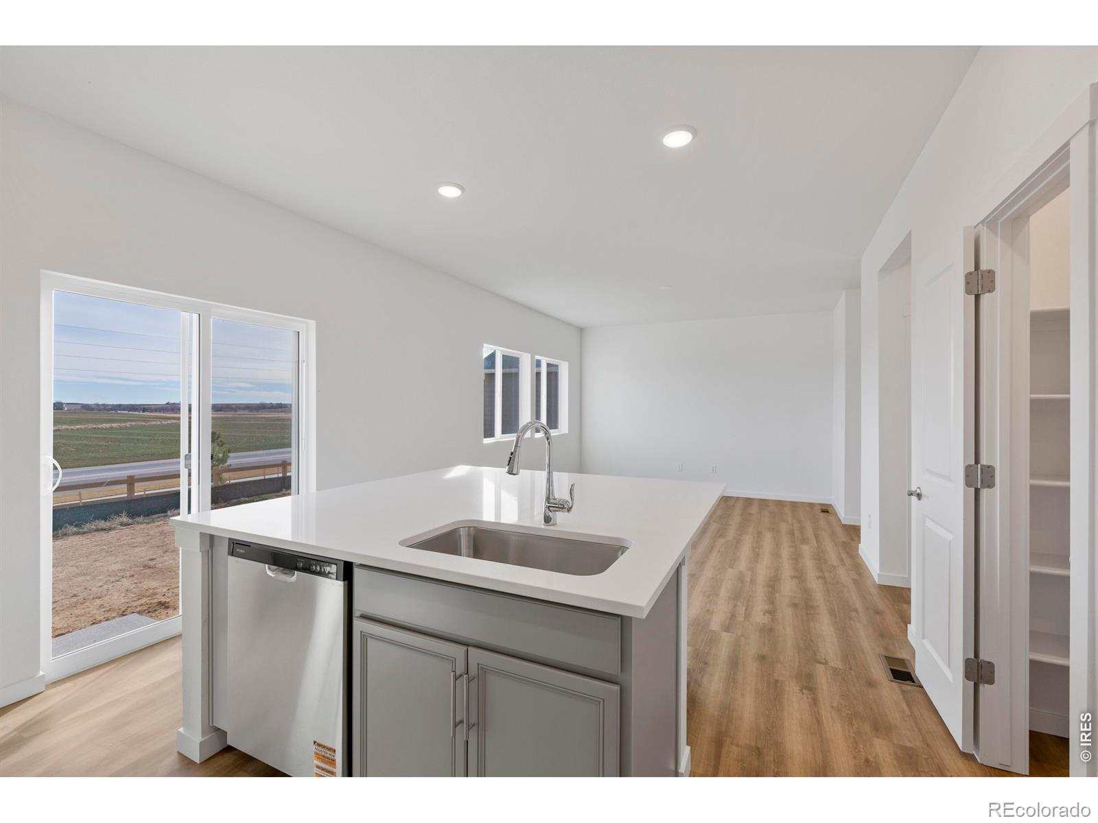 MLS Image #9 for 677  muturu road,johnstown, Colorado