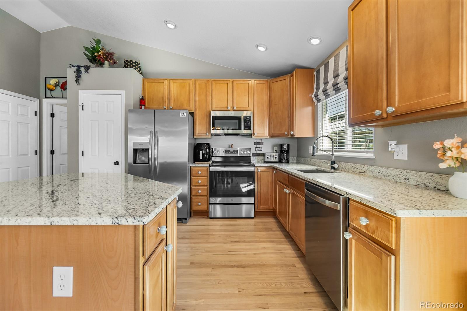 MLS Image #16 for 12926  jasmine court,thornton, Colorado