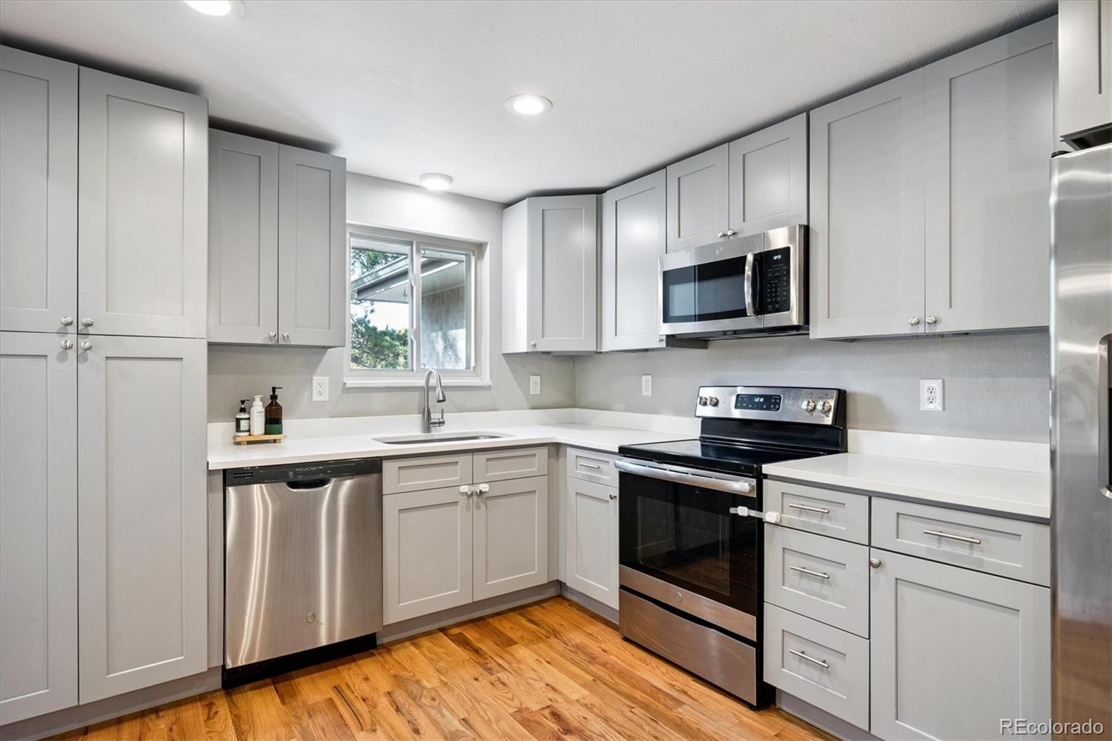 MLS Image #10 for 4544 s routt street,littleton, Colorado
