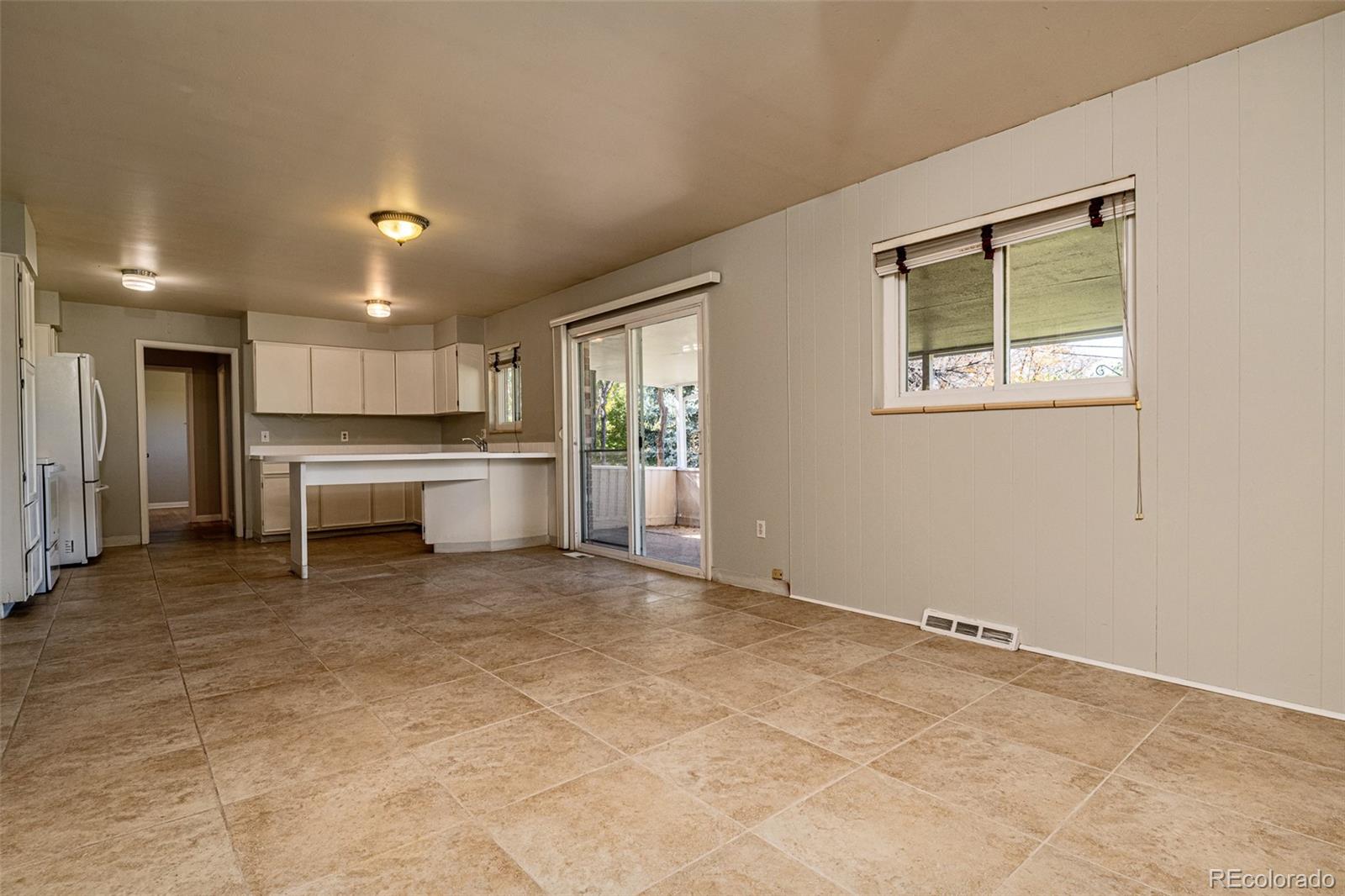 MLS Image #15 for 13105 e 5th avenue,aurora, Colorado