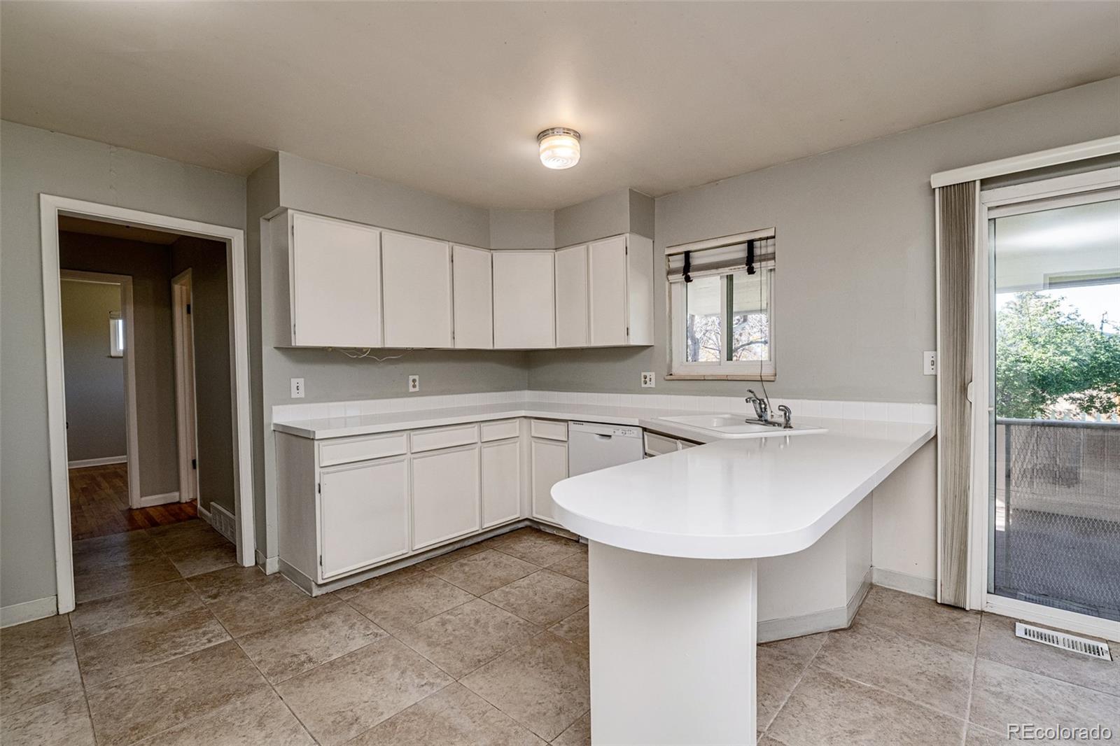 MLS Image #2 for 13105 e 5th avenue,aurora, Colorado