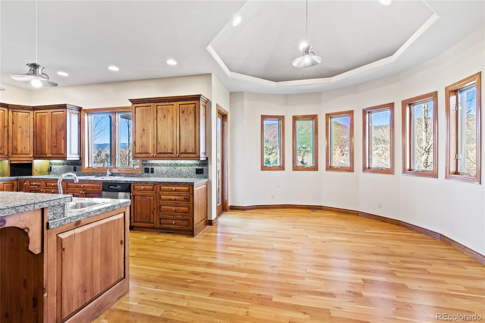 MLS Image #19 for 270  black bear drive,gypsum, Colorado