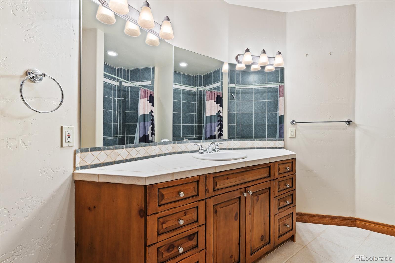 MLS Image #39 for 270  black bear drive,gypsum, Colorado